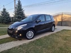 Utilizat 2009 Renault Scénic III Monovolum | 2.950 EUR (Puțin scump)
