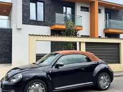 Culoarenegru Utilizat 2016 VW Beetle Design Cabrio | 15.000 EUR