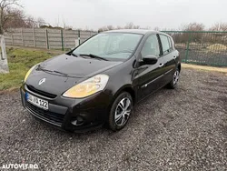 Negru Utilizat 2011 Renault Clio III Dynamique Hatchback | 2.999 EUR