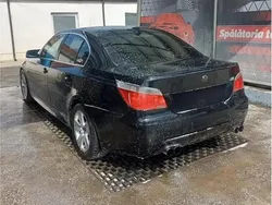 Negru Utilizat 2005 BMW 520 Berlinǎ | 3.350 EUR (Preț bun)