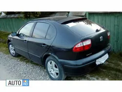 Negru Utilizat 2003 Seat Leon Hatchback | 1.800 EUR