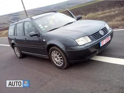 Gri Utilizat 2000 VW Bora Berlinǎ | 1.700 EUR (Preț bun)