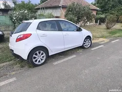 Utilizat 2010 Mazda 2 Berlinǎ | 2.699 EUR (Preț OK)