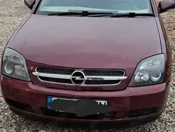 Utilizat 2003 Opel Vectra Hatchback | 1.500 EUR
