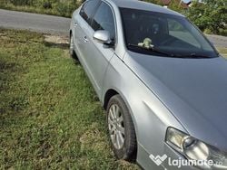 Utilizat 2006 VW Passat Berlinǎ | 2.100 EUR (Preț OK)