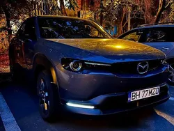 Albastru Utilizat 2021 Mazda MX30 Exclusive-Line SUV | 18.000 EUR