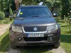 Gri Utilizat 2012 Suzuki Grand Vitara SUV | 7.500 EUR