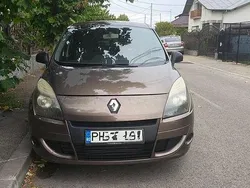 Culoaremaro Utilizat 2009 Renault Scénic III Dynamique Monovolum | 3.200 EUR (Preț OK)