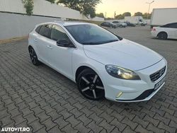 Alb Utilizat 2015 Volvo V40 R-Design Break | 8.490 EUR (Preț OK)