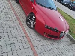 Rosu Utilizat 2009 Alfa Romeo 159 Break | 4.200 EUR