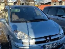 Albastru Utilizat 2006 Peugeot 807 Monovolum | 2.100 EUR
