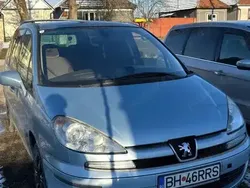 Albastru Utilizat 2006 Peugeot 807 Monovolum | 2.400 EUR
