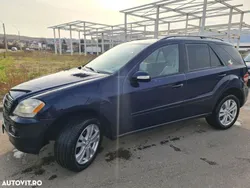 Albastru Utilizat 2005 Mercedes ML350 SUV | 4.500 EUR