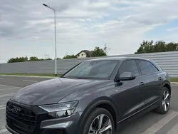 Gri Utilizat 2022 Audi Q8 SUV | 66.500 EUR (Preț OK)