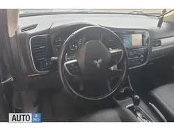 Albastru Utilizat 2014 Mitsubishi Outlander SUV | 11.500 EUR (Super Preț)