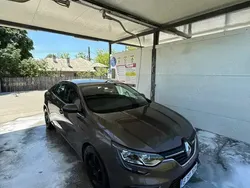 Utilizat 2017 Renault Mégane IV Berlinǎ | 11.300 EUR (Preț OK)