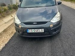 Utilizat 2006 Ford S-MAX S Monovolum | 2.500 EUR (Preț OK)