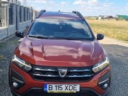 Culoaremaro Utilizat 2022 Dacia Jogger Extreme Monovolum | 12.900 EUR (Preț bun)