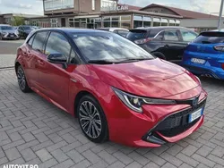 Rosu Utilizat 2019 Toyota Corolla Hatchback | 19.999 EUR (Scump)
