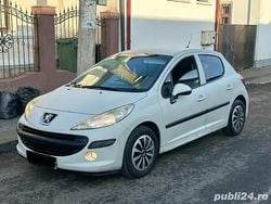 Utilizat 2008 Peugeot 207 Hatchback | 1.300 EUR (Preț bun)