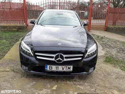 Negru Utilizat 2019 Mercedes C180 Avantgarde Berlinǎ | 25.699 EUR (Scump)