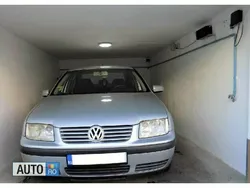 VW Bora