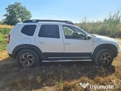 Alb Utilizat 2015 Dacia Duster SUV | 9.900 EUR (Preț OK)