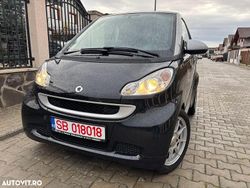 Culoarenegru Utilizat 2011 Smart ForTwo Coupé Passion Coupe | 3.950 EUR