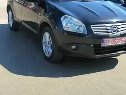Negru Utilizat 2010 Nissan Qashqai SUV | 4.200 EUR (Super Preț)