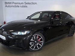 Negru sapphire metalizat Utilizat 2025 BMW i4 Comfort Edition Berlinǎ | 55.870 EUR (Super Preț)