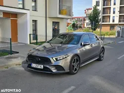 Culoaregri Utilizat 2019 Mercedes A180 AMG line Hatchback | 17.999 EUR (Puțin scump)