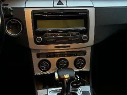 Gri Utilizat 2008 VW Passat Berlinǎ | 3.000 EUR (Preț bun)