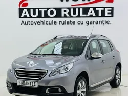 Alb Utilizat 2015 Peugeot 2008 SUV | 6.890 EUR