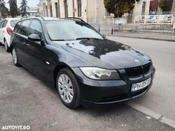 Negru Utilizat 2007 BMW 318 Break | 3.650 EUR (Preț bun)