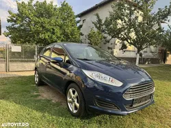 Albastru Utilizat 2015 Ford Fiesta Titanium Hatchback | 3.999 EUR (Super Preț)