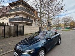Culoarealbastru Utilizat 2019 Skoda Superb Ambition Berlinǎ | 14.990 EUR (Preț bun)