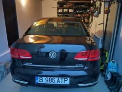 Utilizat 2015 VW Passat Berlinǎ | 10.290 EUR (Super Preț)