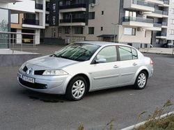 Culoareargint Utilizat 2007 Renault Mégane II Hatchback | 2.500 EUR (Puțin scump)