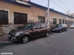 Culoaremaro Utilizat 2010 Renault Scénic III Expression Monovolum | 2.150 EUR (Super Preț)