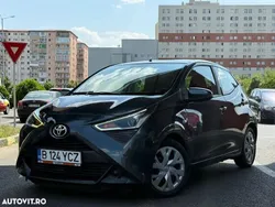 Gri Utilizat 2019 Toyota Aygo x-style Hatchback | 6.999 EUR (Puțin scump)