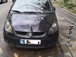 Culoarenegru Utilizat 2007 Mitsubishi Colt | 2.699 EUR