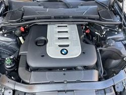 Utilizat 2007 BMW 330 Berlinǎ | 7.000 EUR