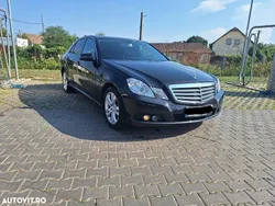Culoarenegru Utilizat 2009 Mercedes E220 Berlinǎ | 7.000 EUR