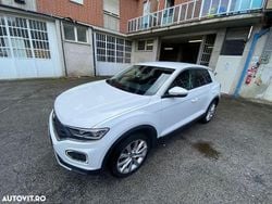 Culoarealb Utilizat 2018 VW T-Roc Style SUV | 15.200 EUR (Preț bun)