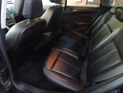 Negru Utilizat 2014 Opel Astra Sport Break | 5.000 EUR