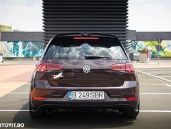 Culoarerosu Utilizat 2018 VW Golf VII GTI Hatchback | 20.500 EUR (Preț OK)