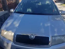 Argintiu Utilizat 2001 Skoda Fabia Berlinǎ | 1.350 EUR (Scump)