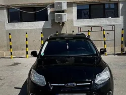 Negru Utilizat 2011 Ford Focus Break | 2.700 EUR (Preț OK)