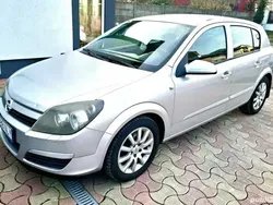 Utilizat 2006 Opel Astra Hatchback | 2.300 EUR (Preț OK)