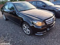 Negru Utilizat 2013 Mercedes C180 Avantgarde Berlinǎ | 9.300 EUR (Preț bun)